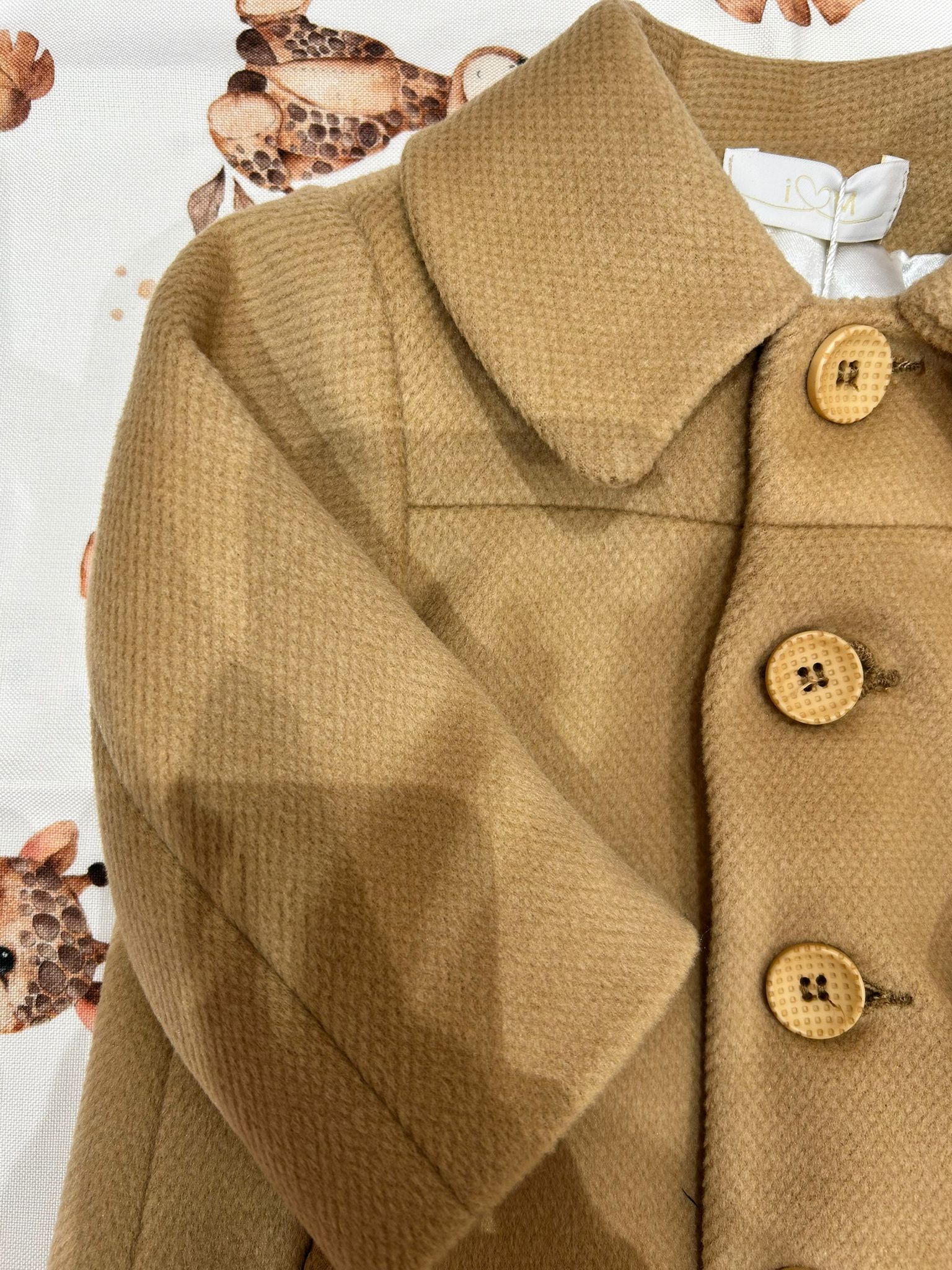 Cappotto per lui Isabel e Martinez