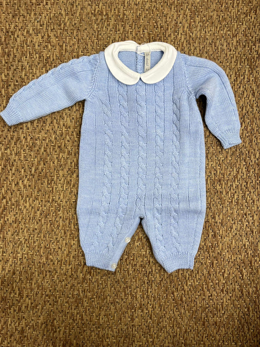 Tutina con trecce celeste pura lana