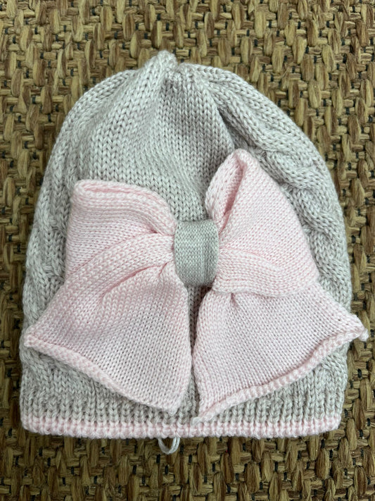 Cappello con fiocco