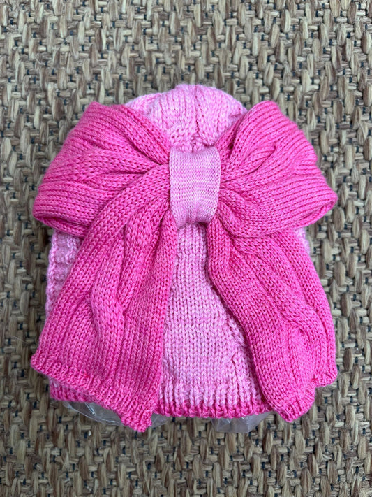 Cappello con fiocco in pura lana