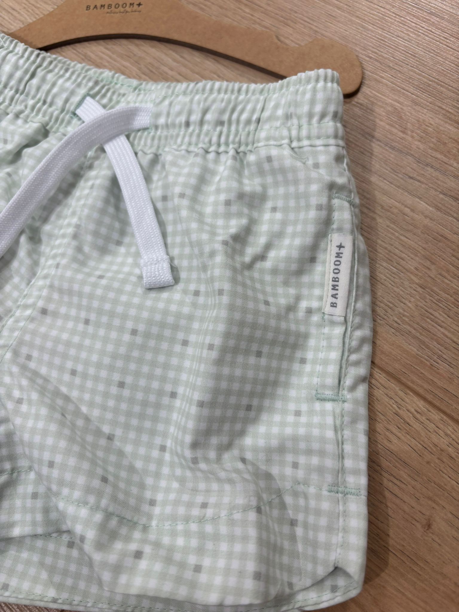 Shorts bimbo  da mare